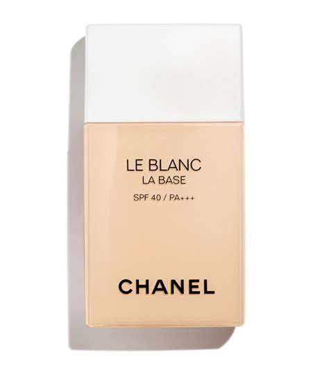 chanel le blanc 22|chanel le blanc makeup base.